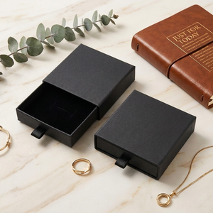 The AURÉA Gift Box